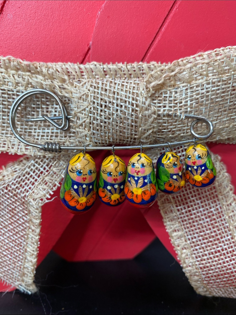 🍇 Vintage Jewelry Cute Russian Matryoshka Pin